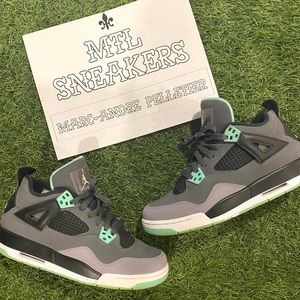 Jordan 4 retro green glow